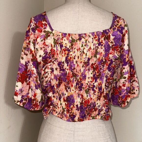 NWT Sienna Sky Puff Sleeve Floral Chiffon Crop Top Blouse Smocked Purple Red Med - Picture 7 of 11